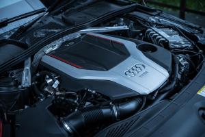 Audi S4 Avant 2019 года  (JP)